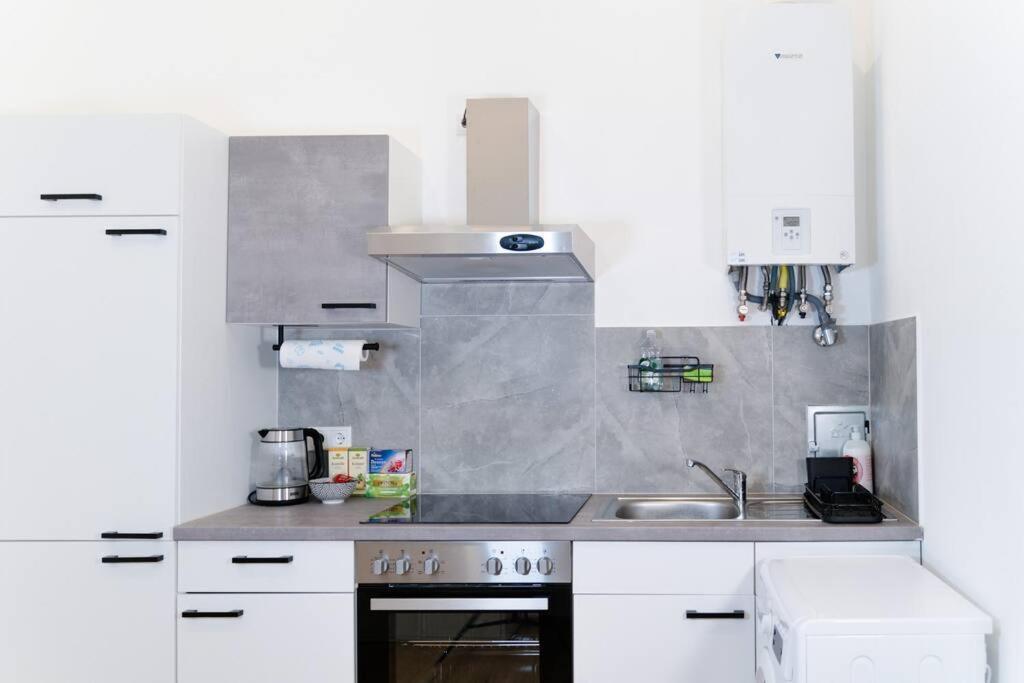 Appartement Zentrale & Ruhige 2 Zimmer - 42M² à Vienne Extérieur photo